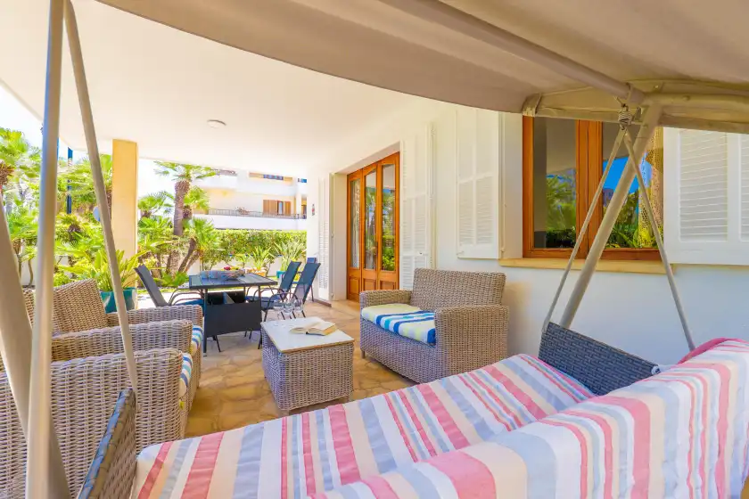 Holiday rentals in Estrel, Can Picafort
