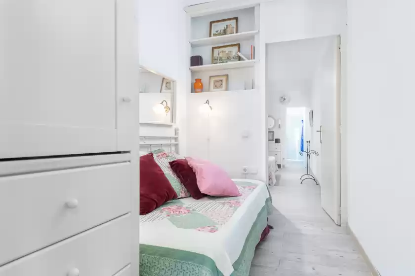 Holiday rentals in Apartamento 24 edificio canopus, Port d'Alcúdia