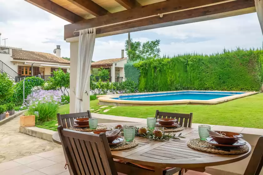 Holiday rentals in Ca na rosa (de selva), Selva