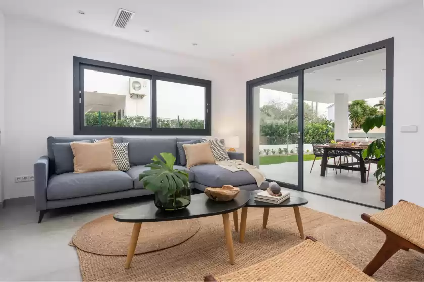 Holiday rentals in Ca na cati (barcarés), Alcúdia