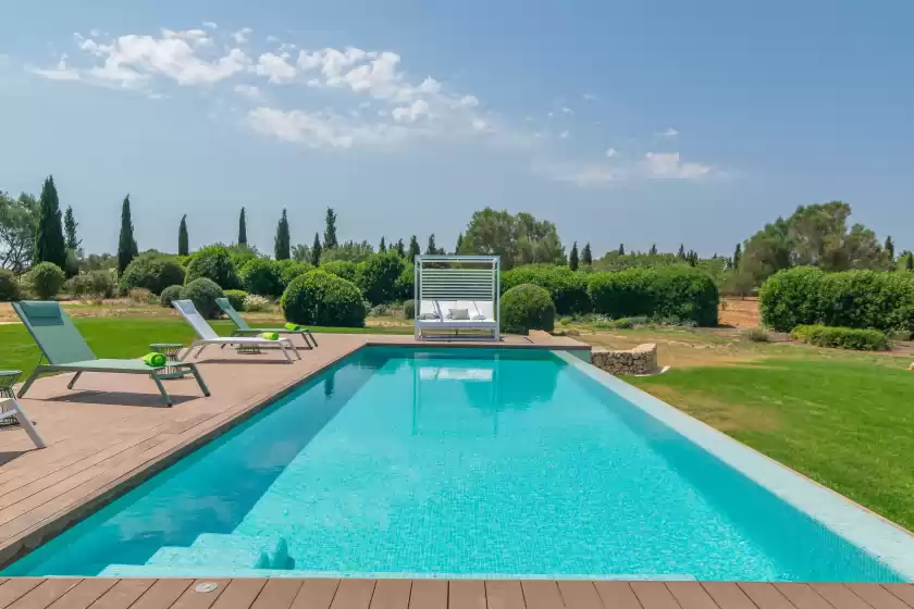 Holiday rentals in Sa garriga den garau, Ariany