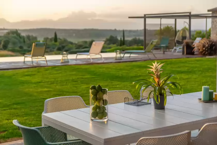 Holiday rentals in Sa garriga den garau, Ariany