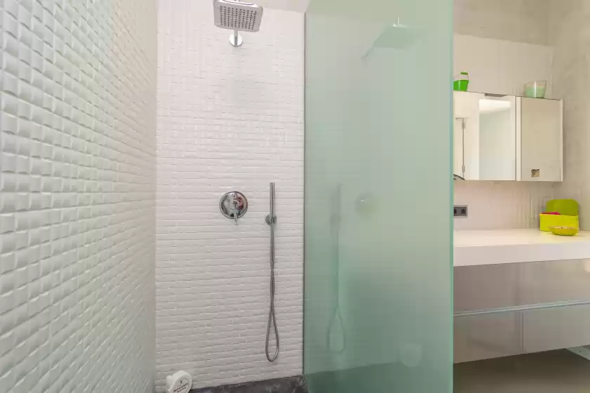 Holiday rentals in Sa garriga den garau, Ariany