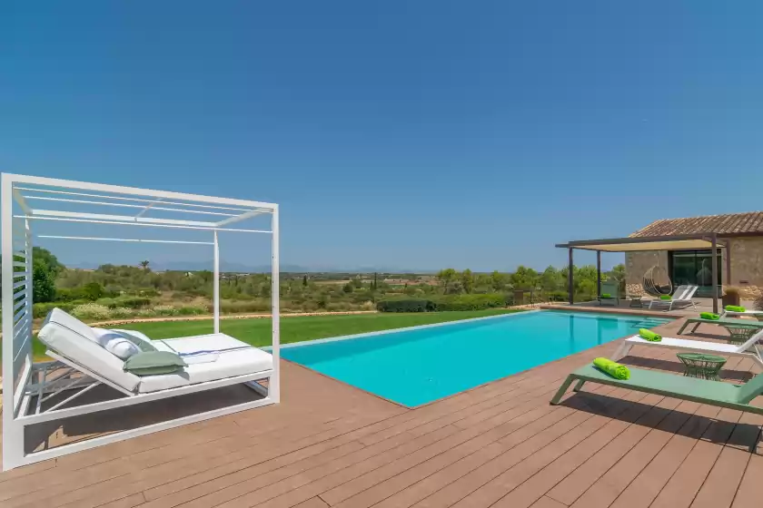 Holiday rentals in Sa garriga den garau, Ariany