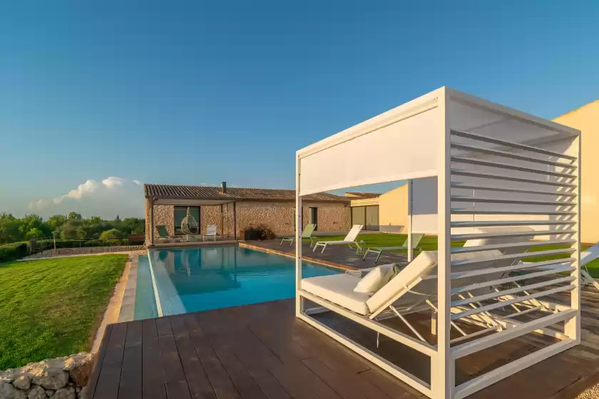 Holiday rentals in Sa garriga den garau, Ariany