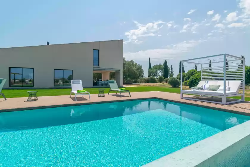 Holiday rentals in Sa garriga den garau, Ariany