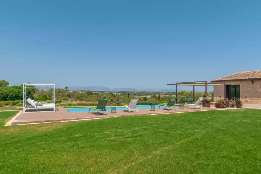 Holiday rentals in Sa garriga den garau, Ariany