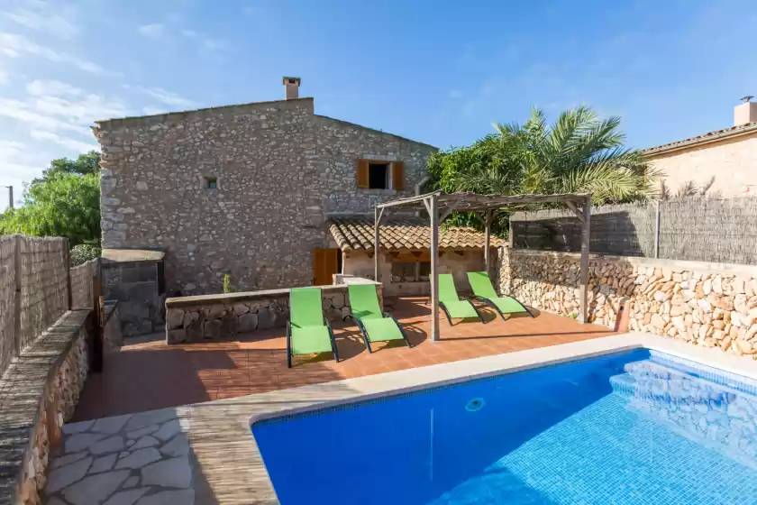 Holiday rentals in Casa rural sa sorda, Campos