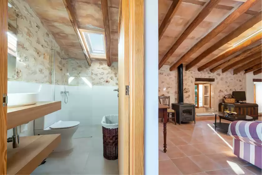 Holiday rentals in Sa teulera de pina, Pina