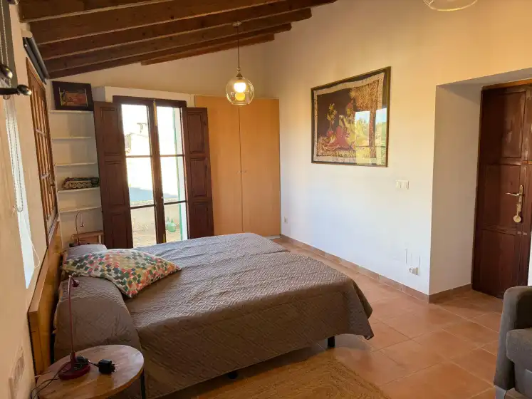 Holiday rentals in Sa teulera de pina, Pina