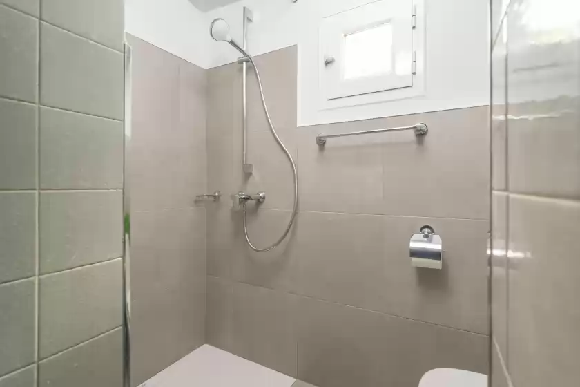 Holiday rentals in Sa teulera de pina, Pina