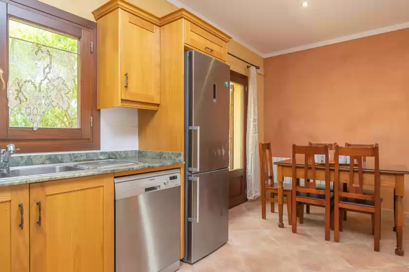 Holiday rentals in Can ribas, Can Picafort