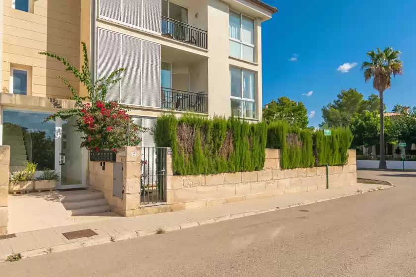 Alquiler vacacional en Mirella, Habitat