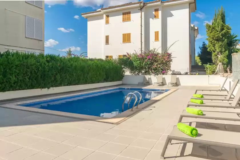 Alquiler vacacional en Mirella, Habitat