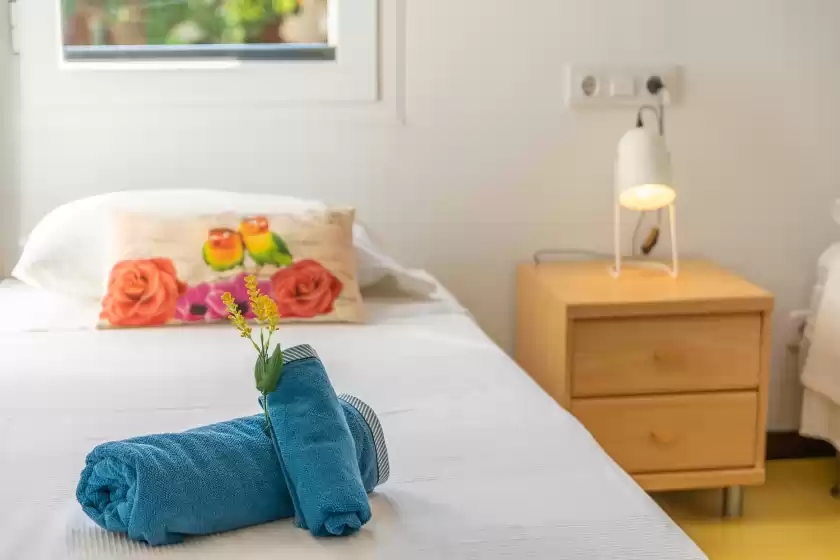 Alquiler vacacional en Mirella, Habitat