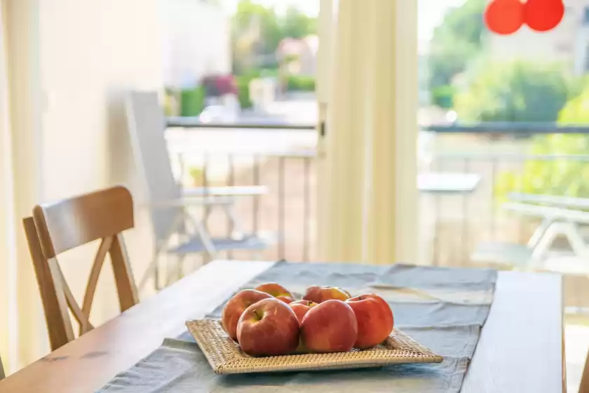 Alquiler vacacional en Mirella, Habitat