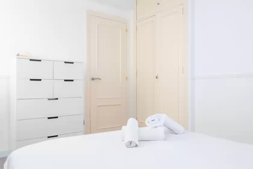 Holiday rentals in Porto luz, el Port