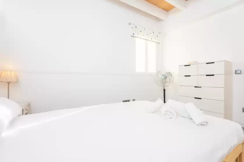 Holiday rentals in Porto luz, el Port