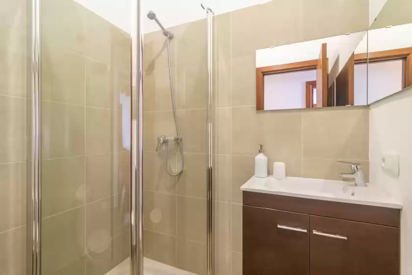 Holiday rentals in Can fuenete, Cala Pi