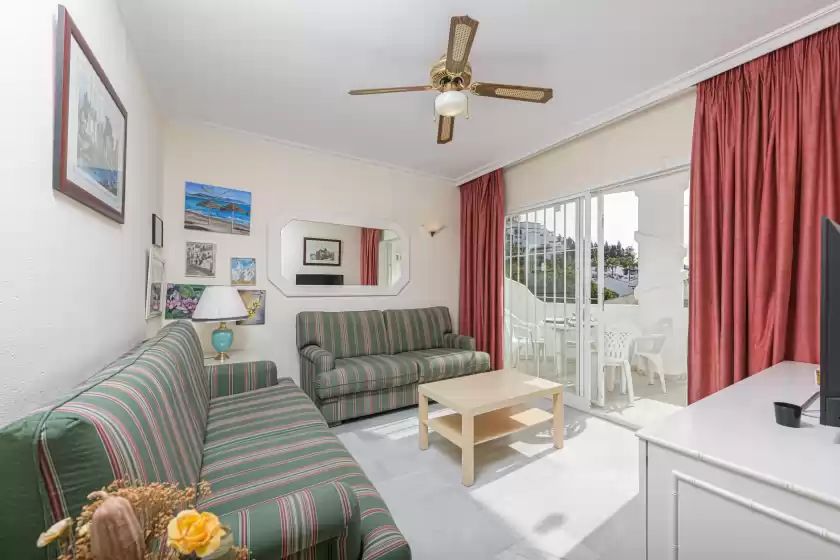 Holiday rentals in Arte de luz, Calahonda-Chaparral