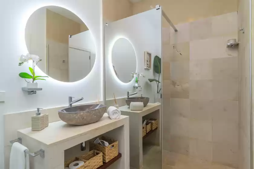 Ferienhaus auf Rainbow home mallorca, Establiments