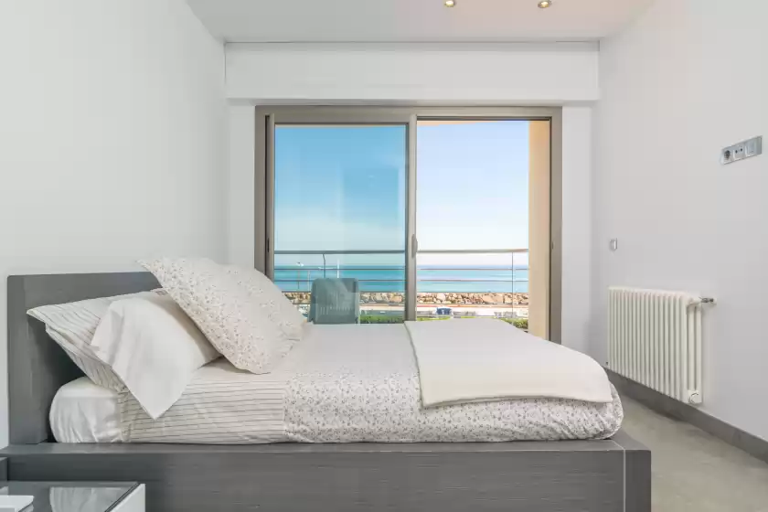 Holiday rentals in Bohemi, Son Serra de Marina