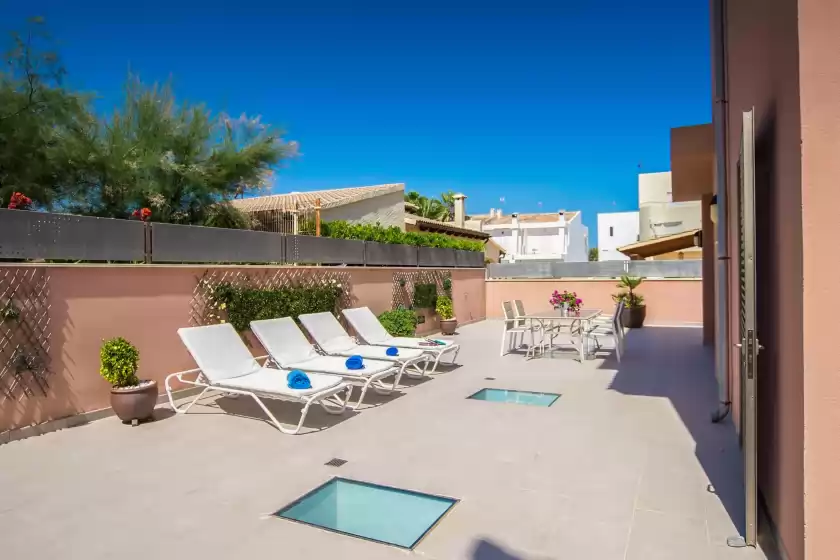 Holiday rentals in Bohemi, Son Serra de Marina