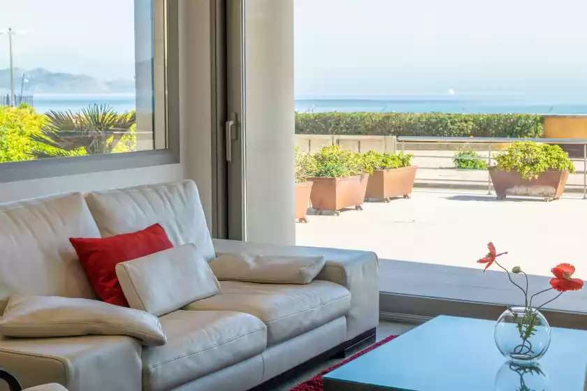 Holiday rentals in Bohemi, Son Serra de Marina