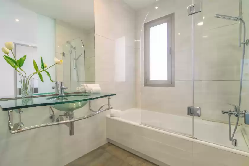 Holiday rentals in Bohemi, Son Serra de Marina