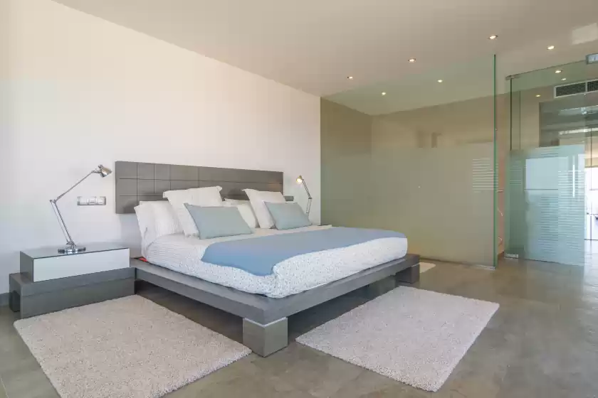 Holiday rentals in Bohemi, Son Serra de Marina