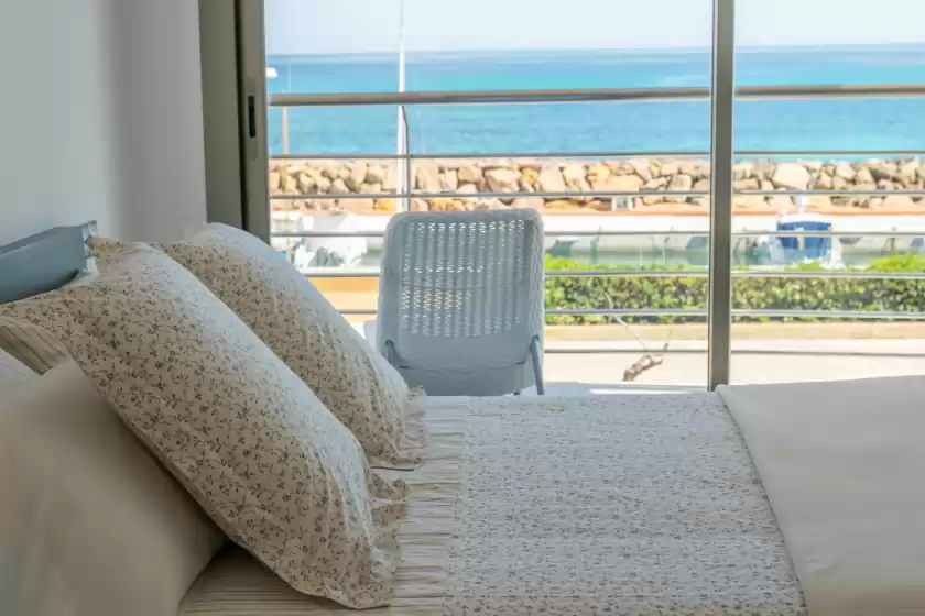 Holiday rentals in Bohemi, Son Serra de Marina