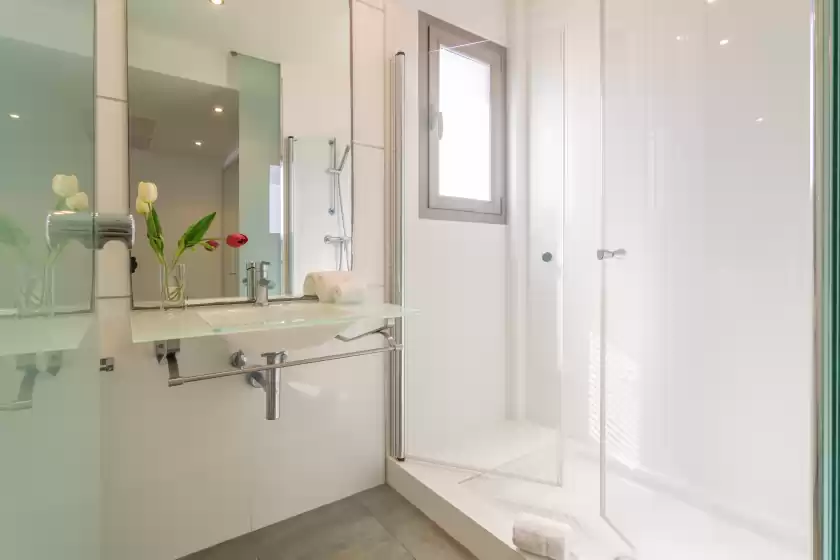 Holiday rentals in Bohemi, Son Serra de Marina