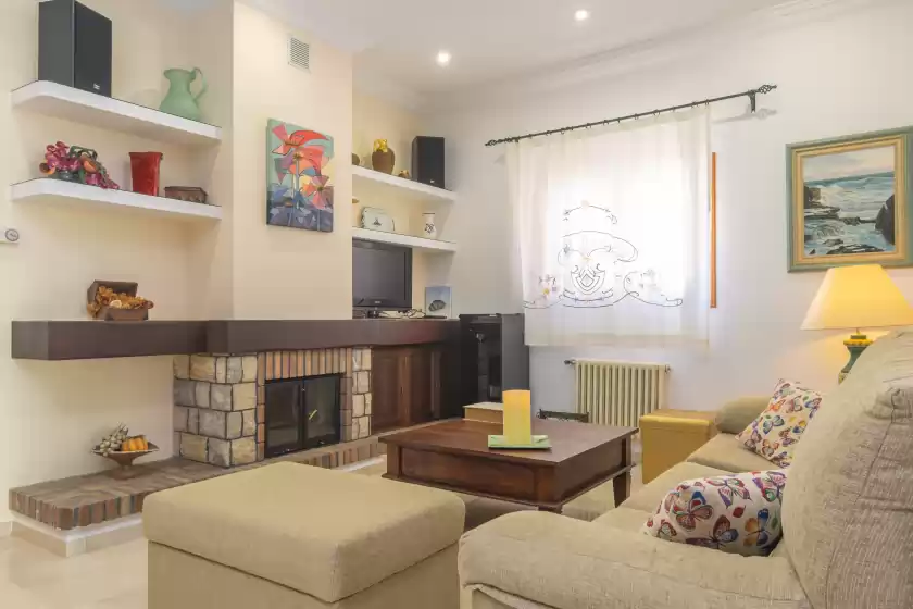 Holiday rentals in Unio 36, Ariany