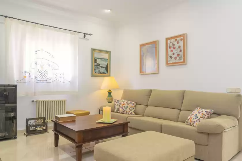 Holiday rentals in Unio 36, Ariany