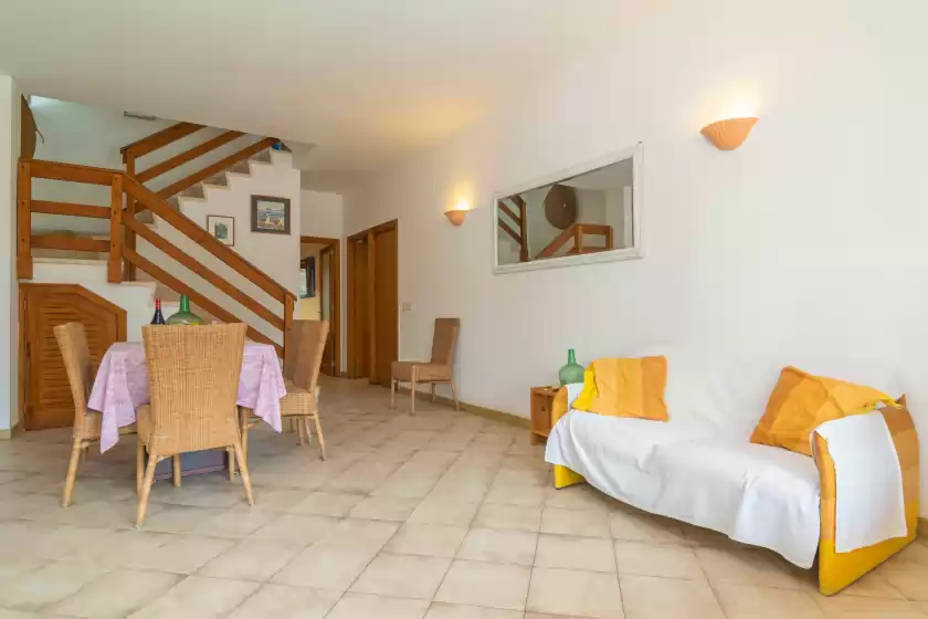 Holiday rentals in Habitatge escorball, sa Ràpita