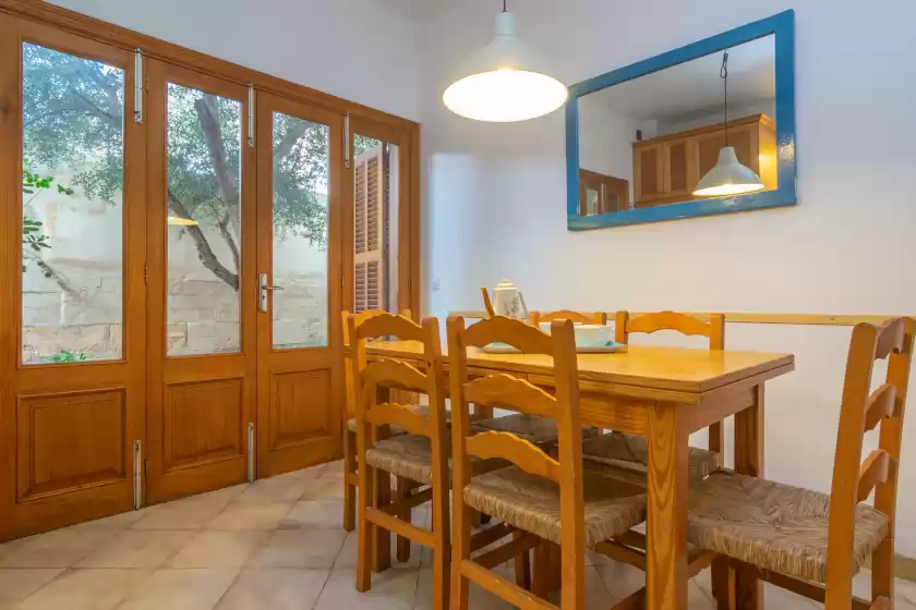 Holiday rentals in Habitatge escorball, sa Ràpita