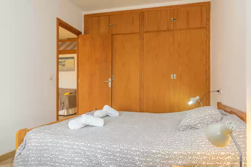 Holiday rentals in Habitatge escorball, sa Ràpita