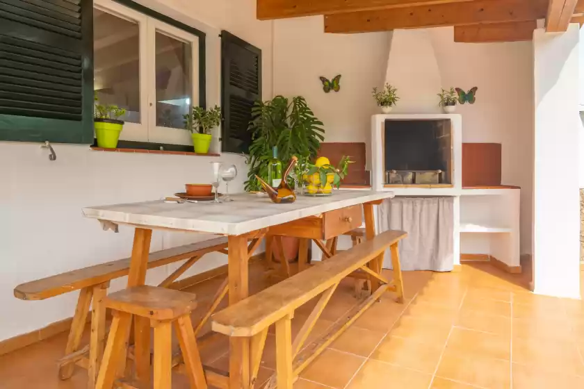 Holiday rentals in Casa dina, Es Mercadal