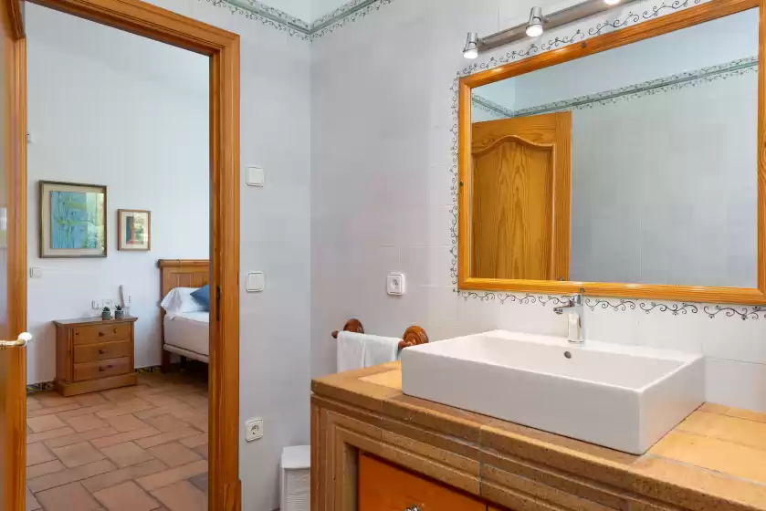 Holiday rentals in Mulholland villa, Can Picafort