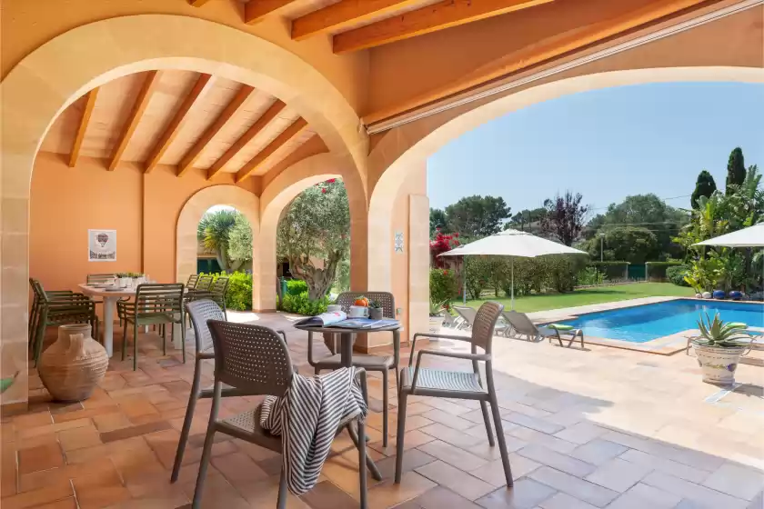 Holiday rentals in Mulholland villa, Can Picafort