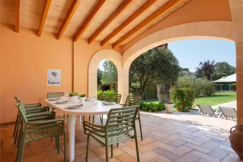 Holiday rentals in Mulholland villa, Can Picafort