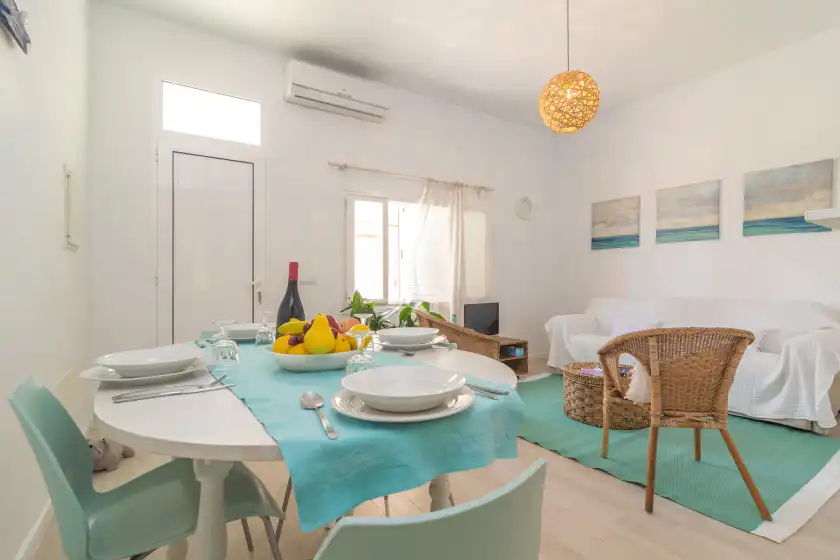 Holiday rentals in Vell mari 6, s'Illot