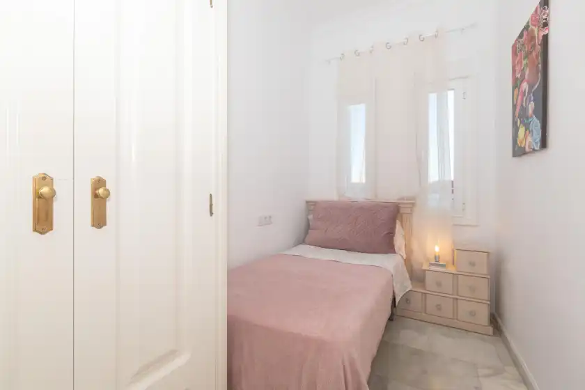 Holiday rentals in Atico castillo, Fuengirola