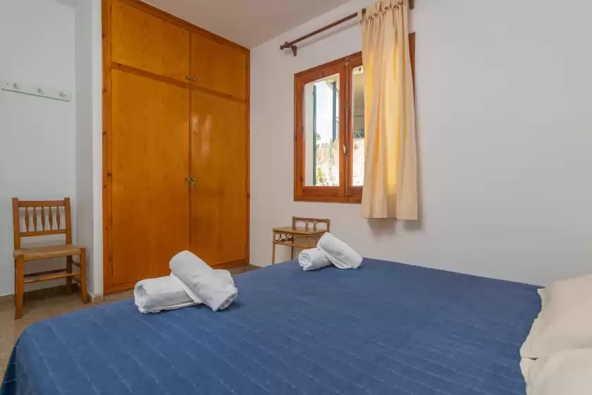 Holiday rentals in Can jaume 6, es Canutells