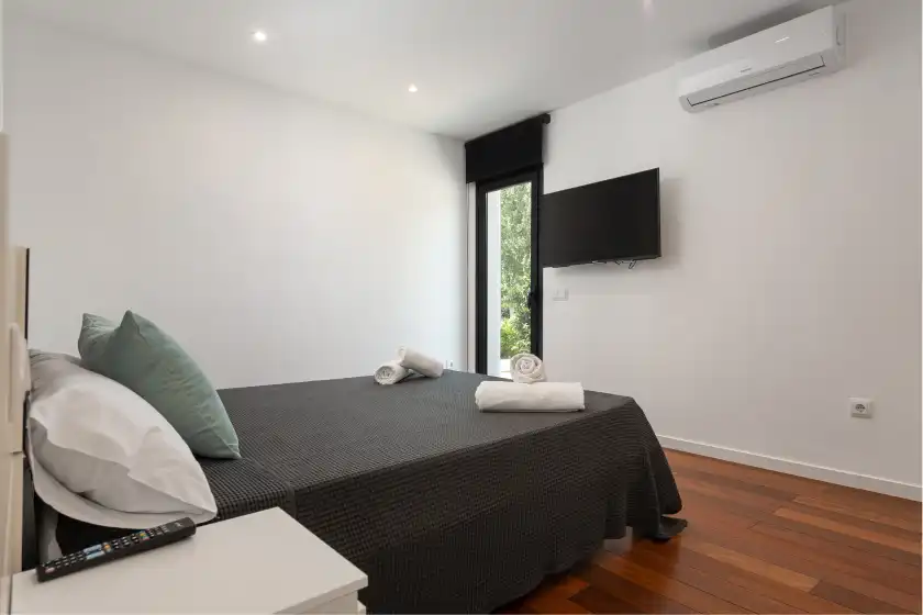 Holiday rentals in Casa blanca nº 1, Costa des Pins