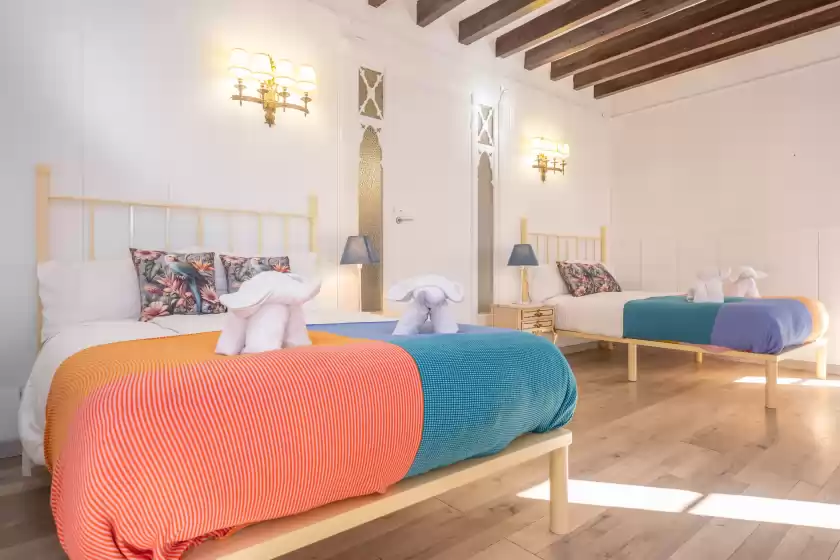 Holiday rentals in Es moli dels reis, Palma
