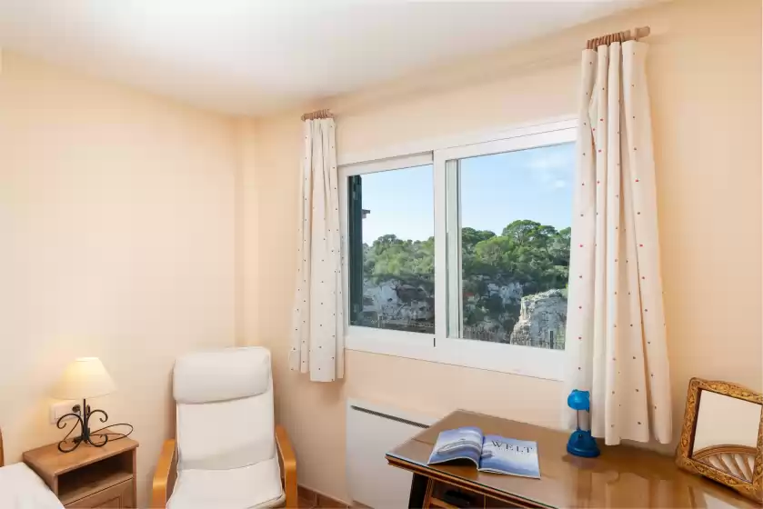 Ferienhaus auf The torrent's observer holiday home, Cala Pi