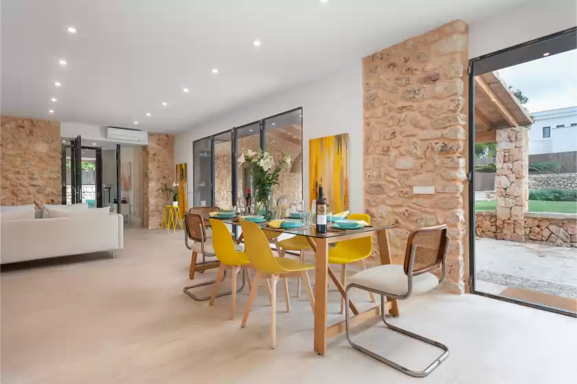 Holiday rentals in Can font (costitx), Costitx