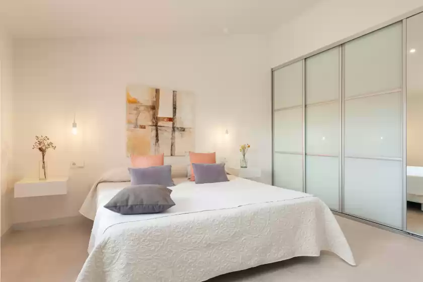 Holiday rentals in Can font (costitx), Costitx