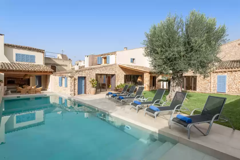 Holiday rentals in Can font (costitx), Costitx